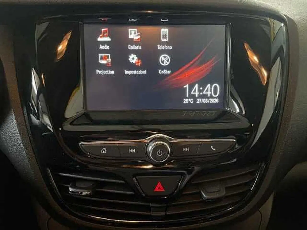 Opel Karl usata a Salerno (18)