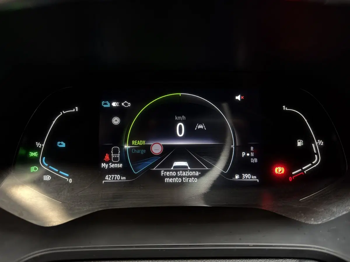 Renault Captur usata a Milano (12)