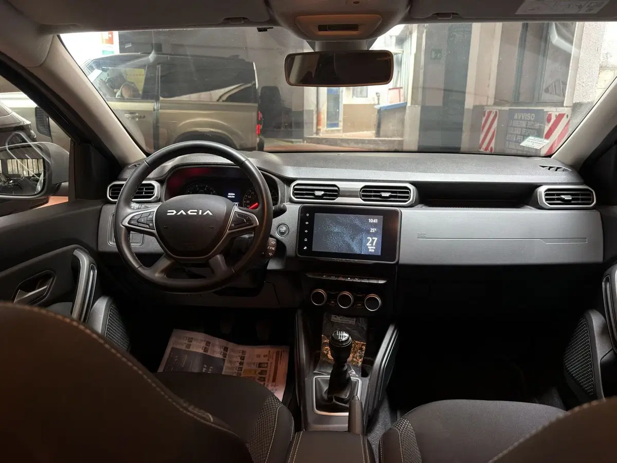 Dacia Duster usata a Milano (20)