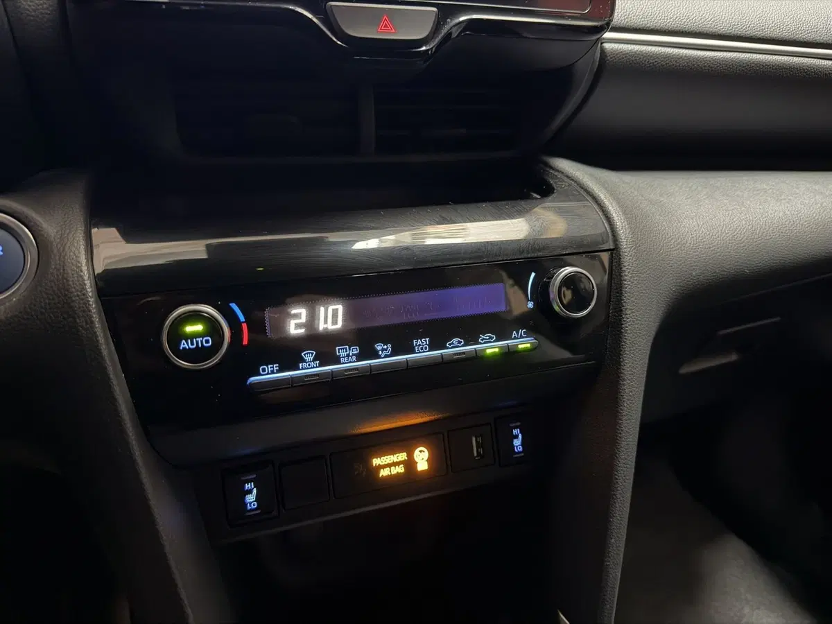 Toyota Yaris Cross usata a Milano (14)