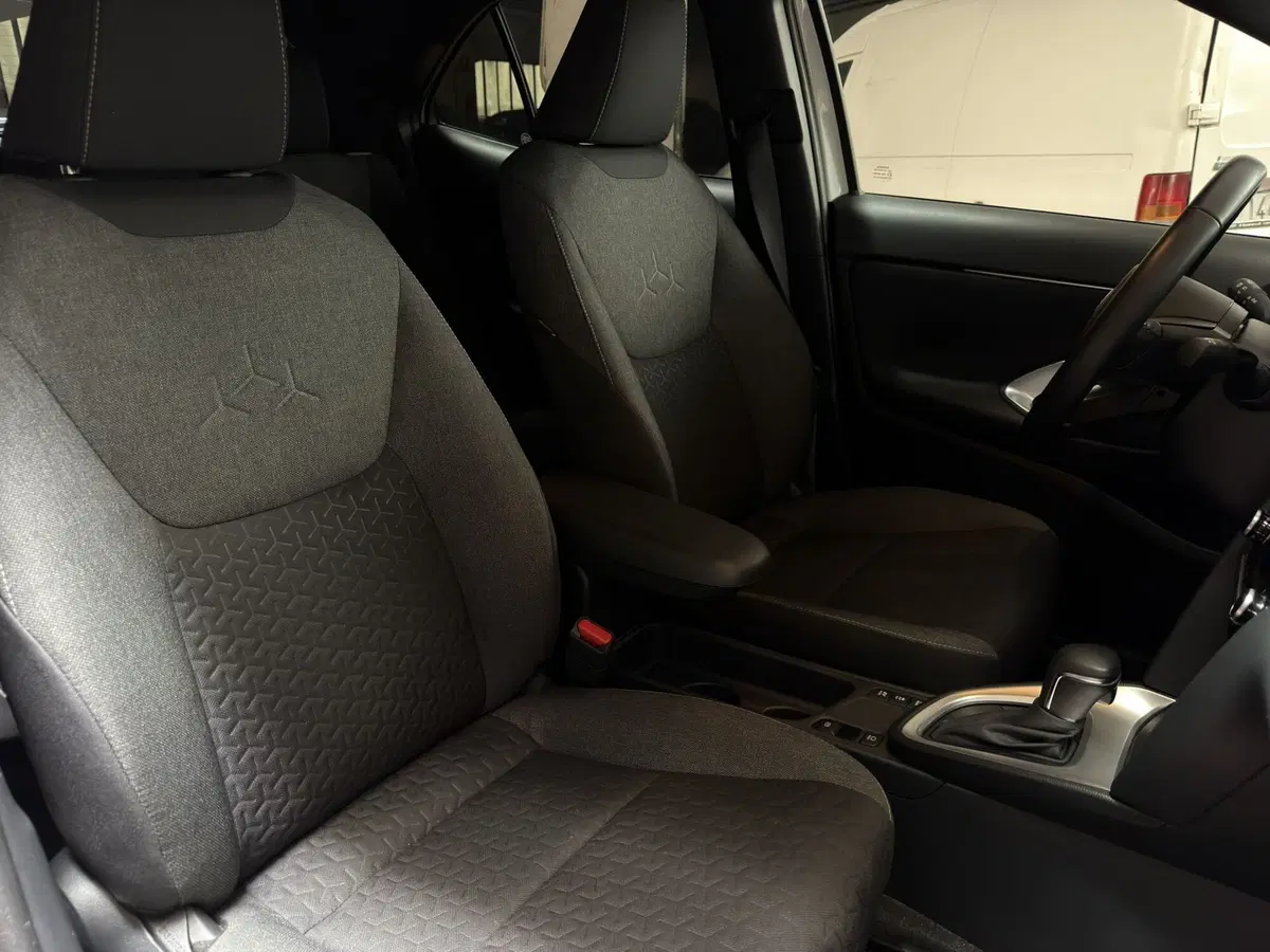 Toyota Yaris Cross usata a Milano (18)