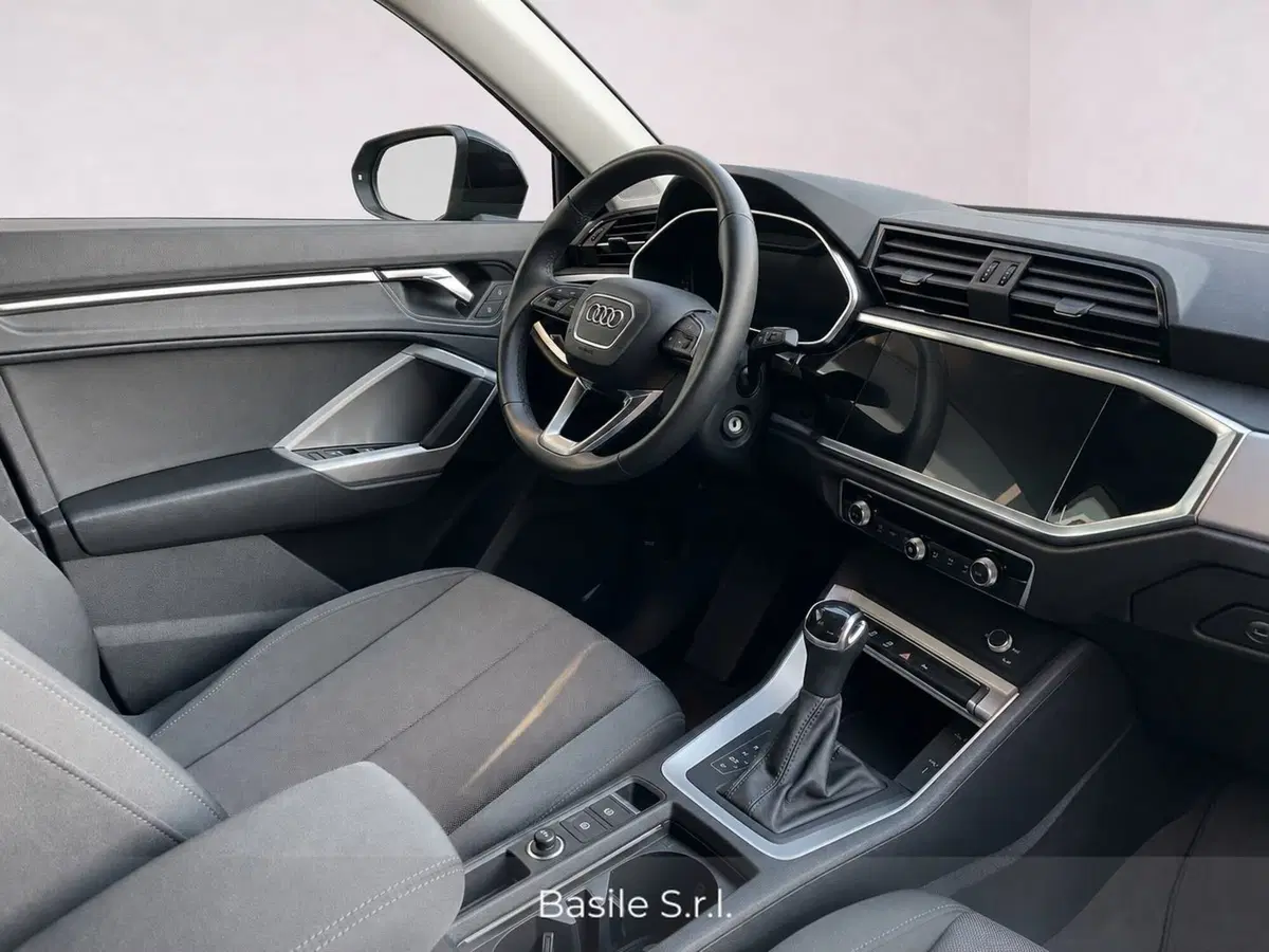 Audi Q3 usata a Taranto (6)