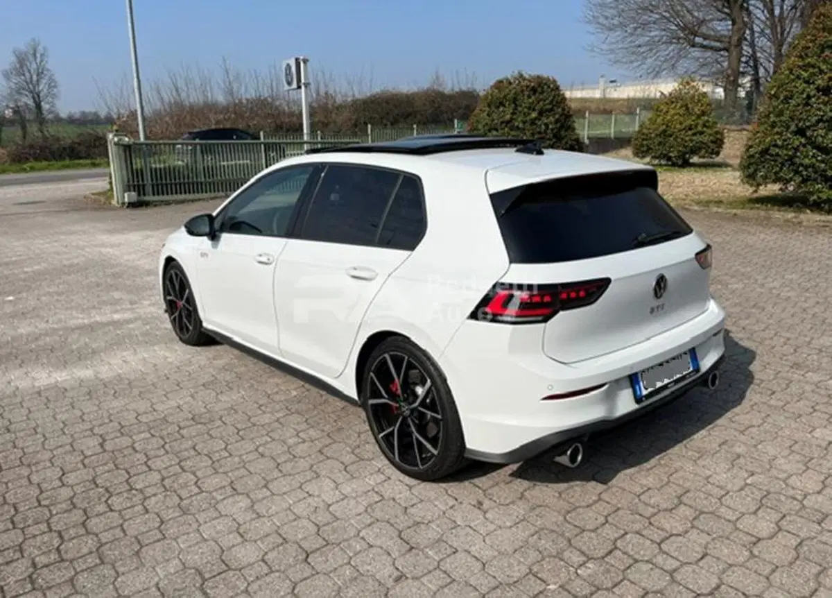 Volkswagen Golf usata a Lecco (5)