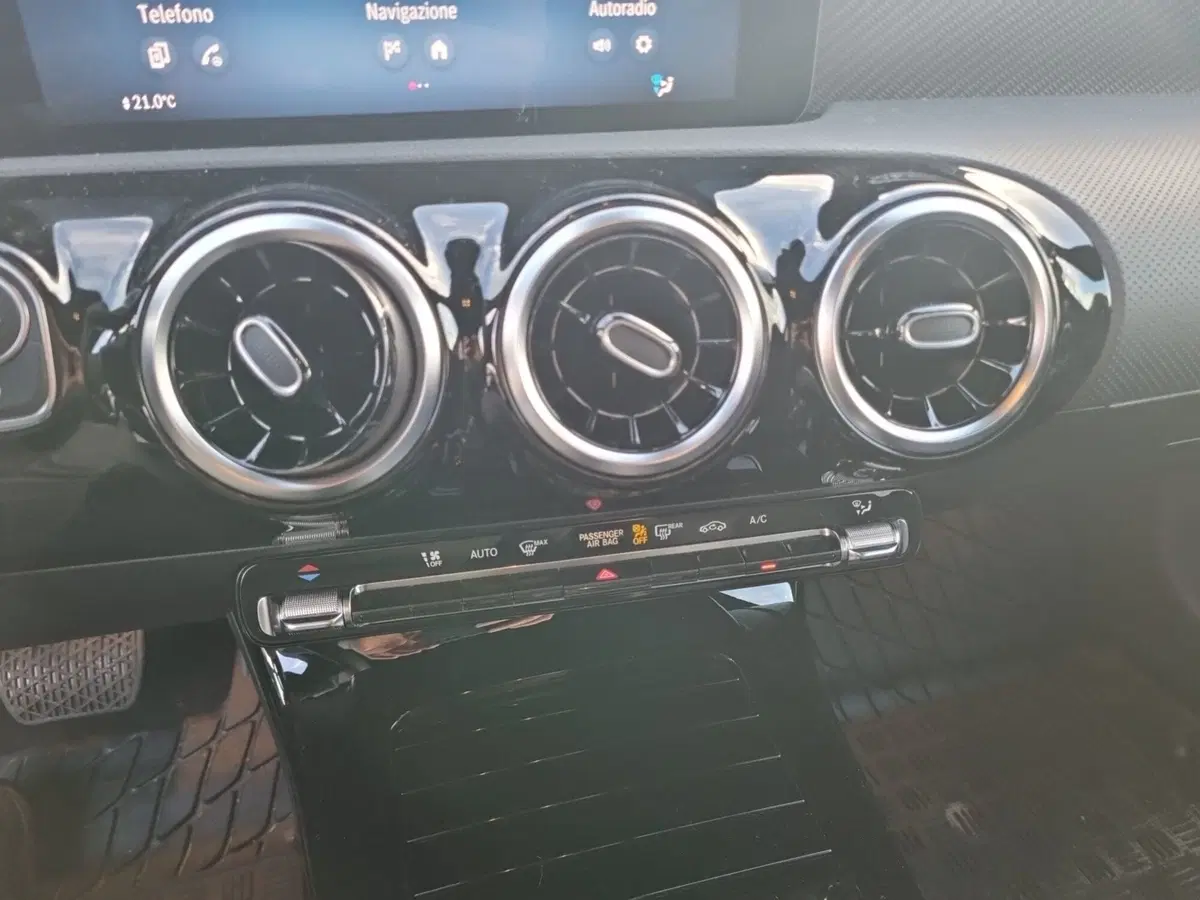 Mercedes-Benz Classe A usata a Lucca (13)