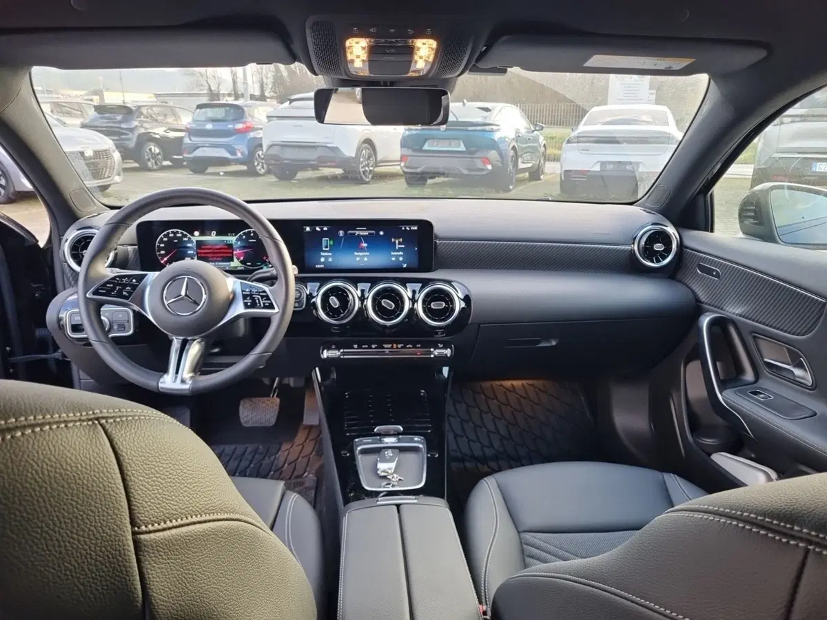 Mercedes-Benz Classe A usata a Lucca (17)