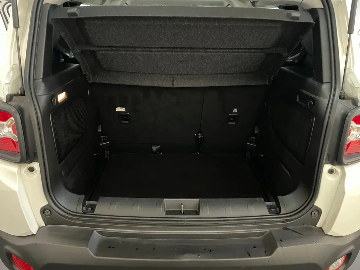 Jeep Renegade usata a Lucca (12)