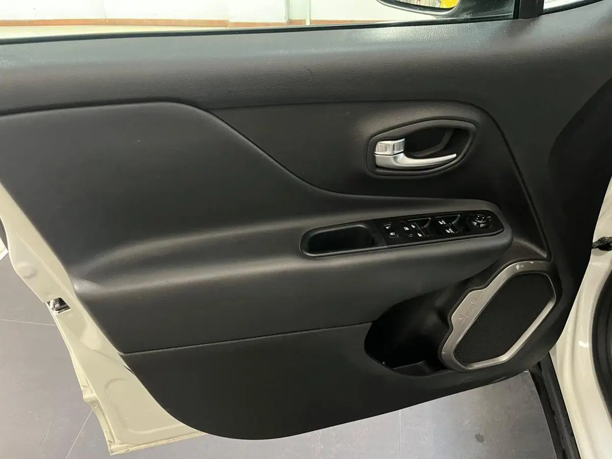 Jeep Renegade usata a Lucca (8)
