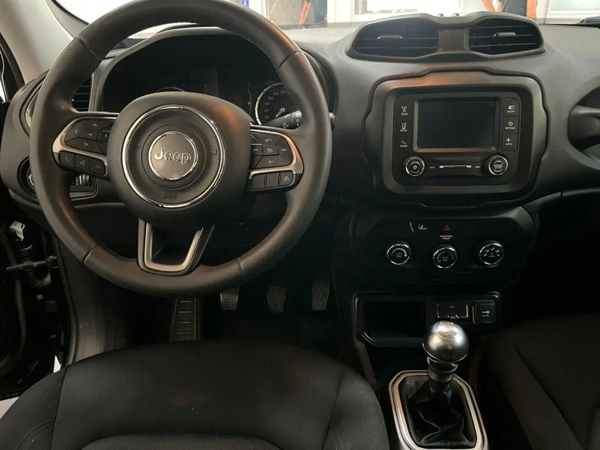 Jeep Renegade usata a Lucca (11)