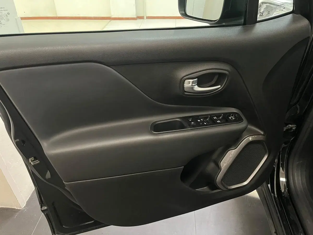 Jeep Renegade usata a Lucca (8)
