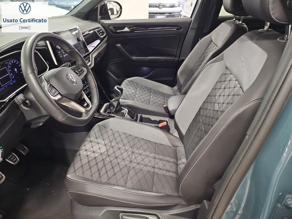 Volkswagen T-Roc usata a Genova (10)