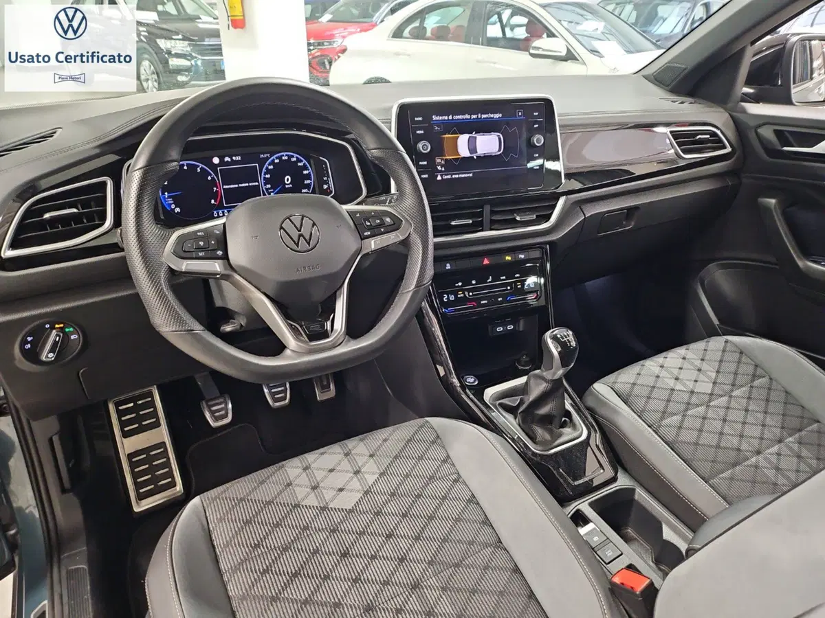 Volkswagen T-Roc usata a Genova (12)