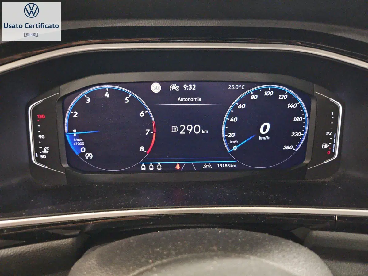 Volkswagen T-Roc usata a Genova (13)