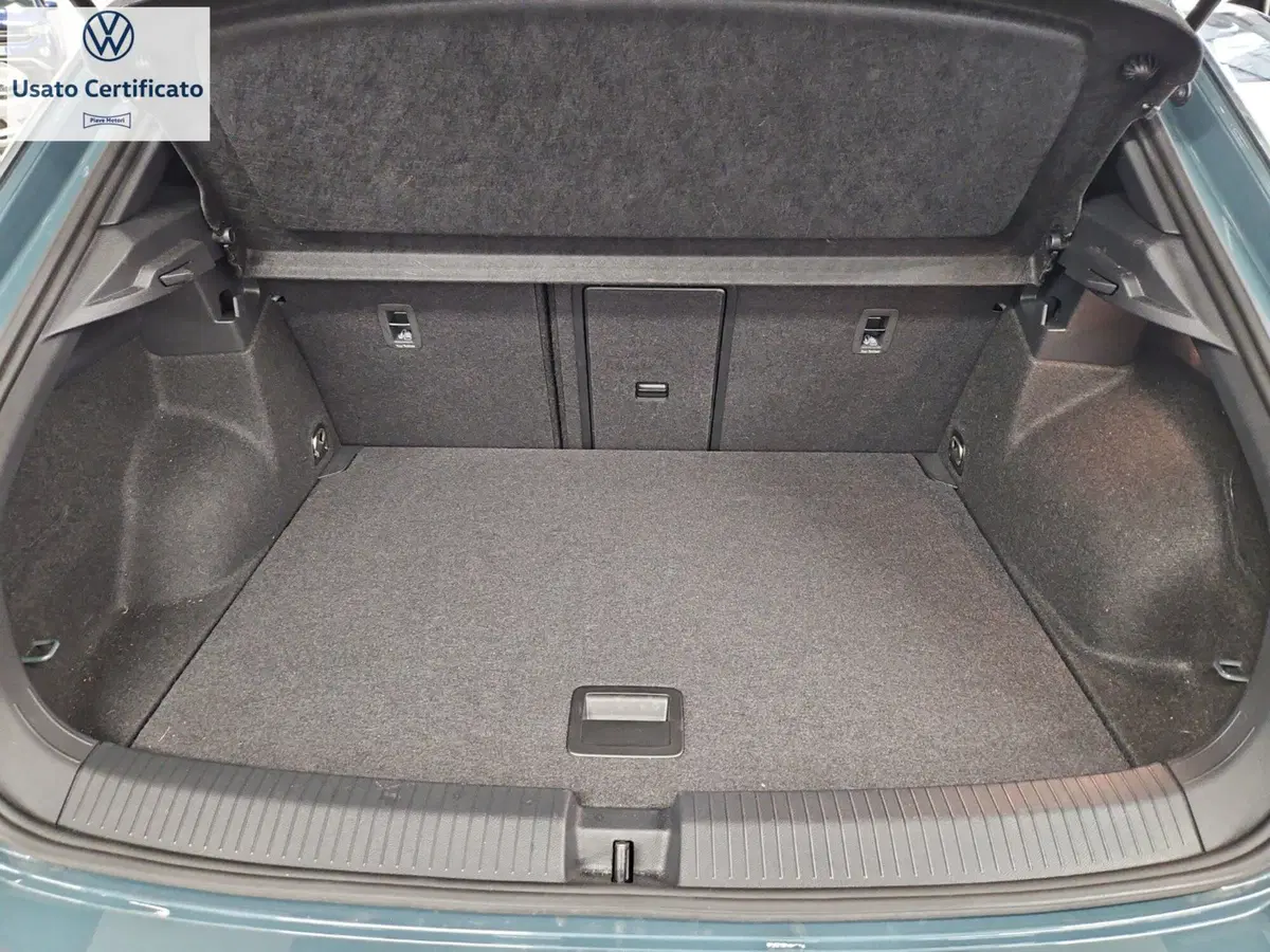 Volkswagen T-Roc usata a Genova (7)