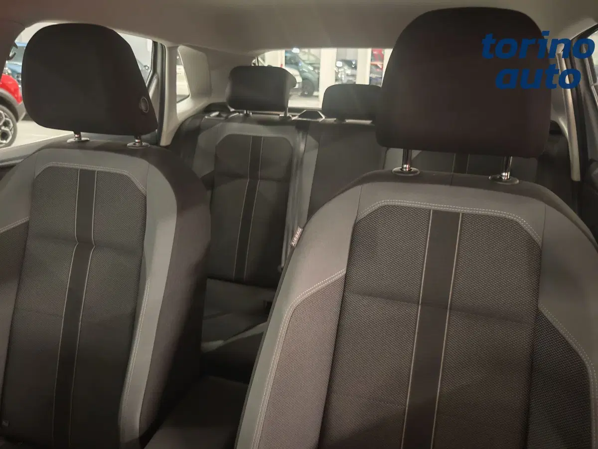 Volkswagen Polo usata a Torino (7)
