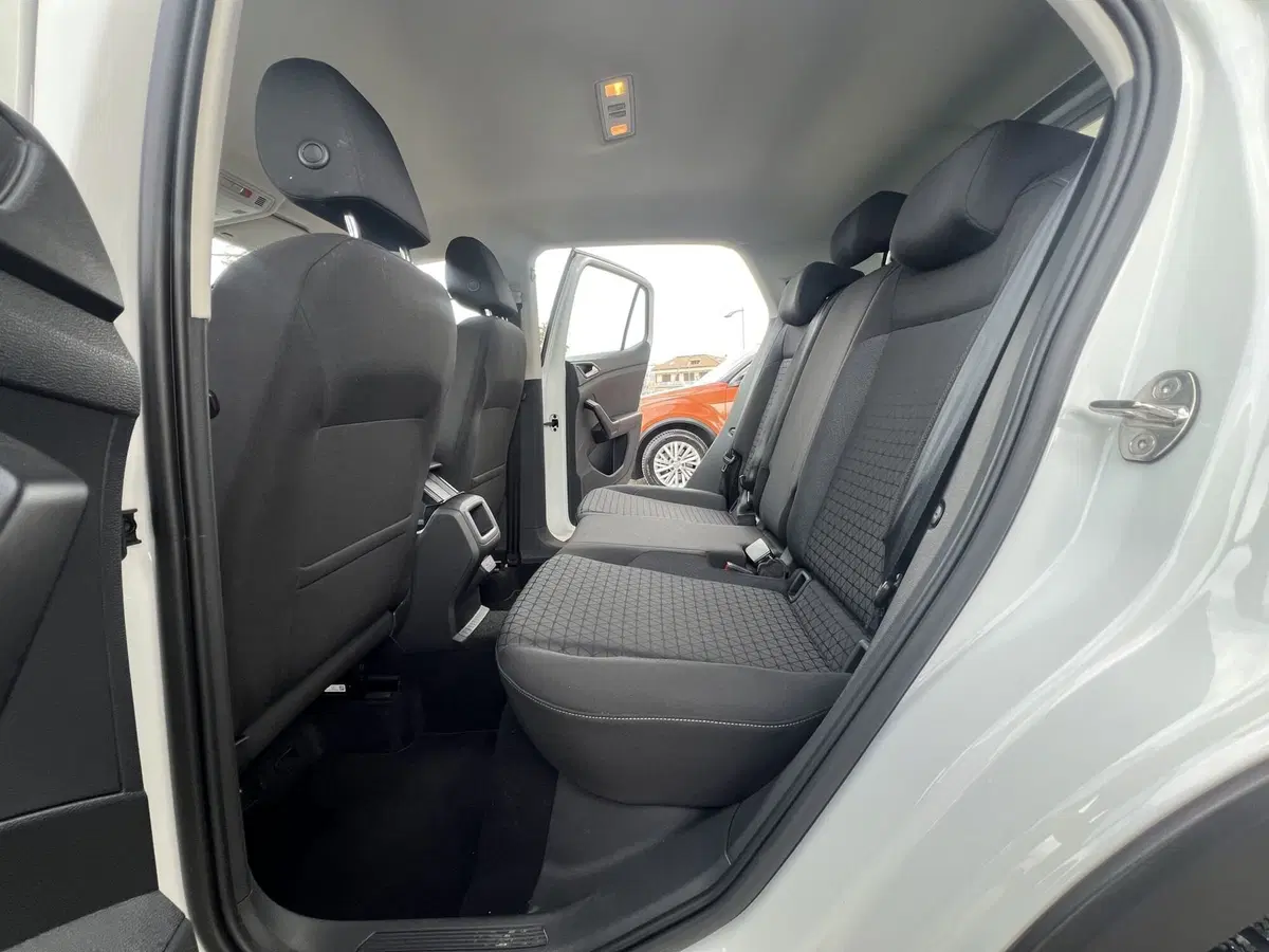 Volkswagen T-Cross usata a Teramo (11)