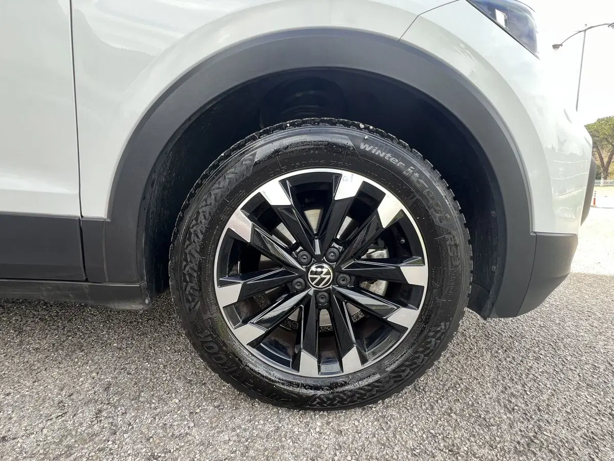 Volkswagen T-Cross usata a Teramo (16)