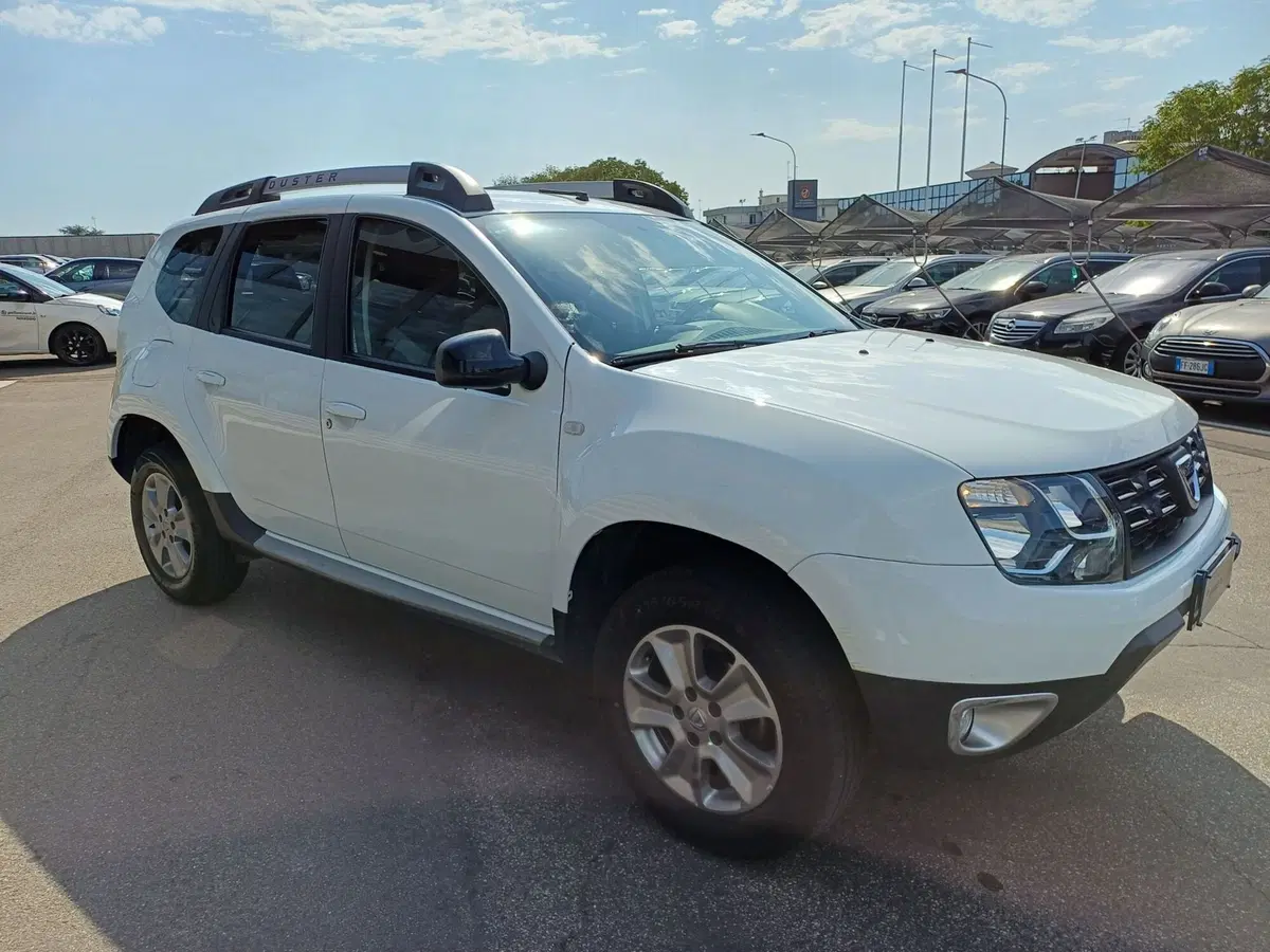 Dacia Duster usata a Modena (5)