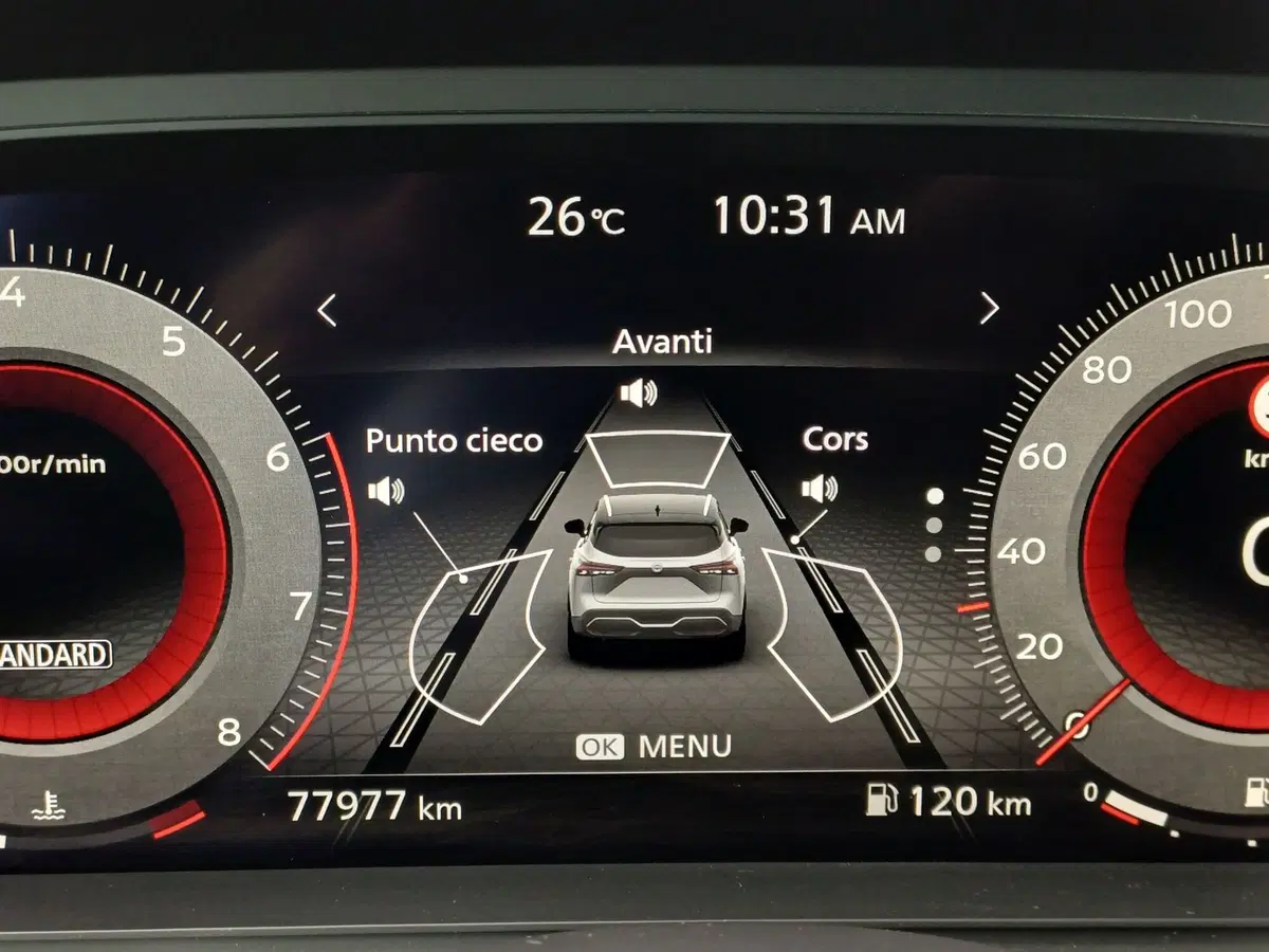 Nissan Qashqai usata a Modena (10)