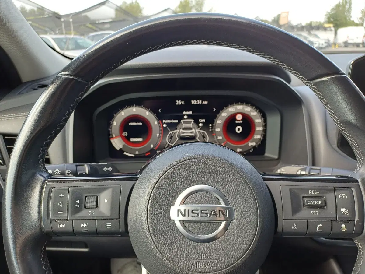 Nissan Qashqai usata a Modena (11)