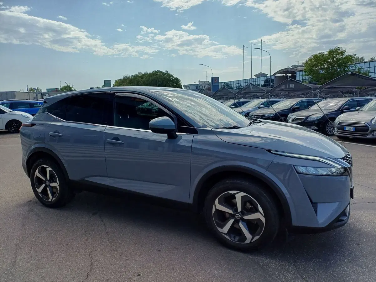 Nissan Qashqai usata a Modena (4)