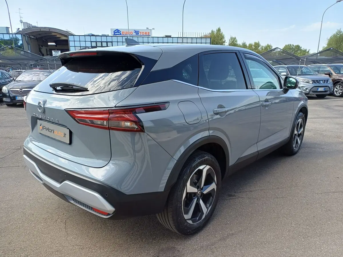 Nissan Qashqai usata a Modena (6)
