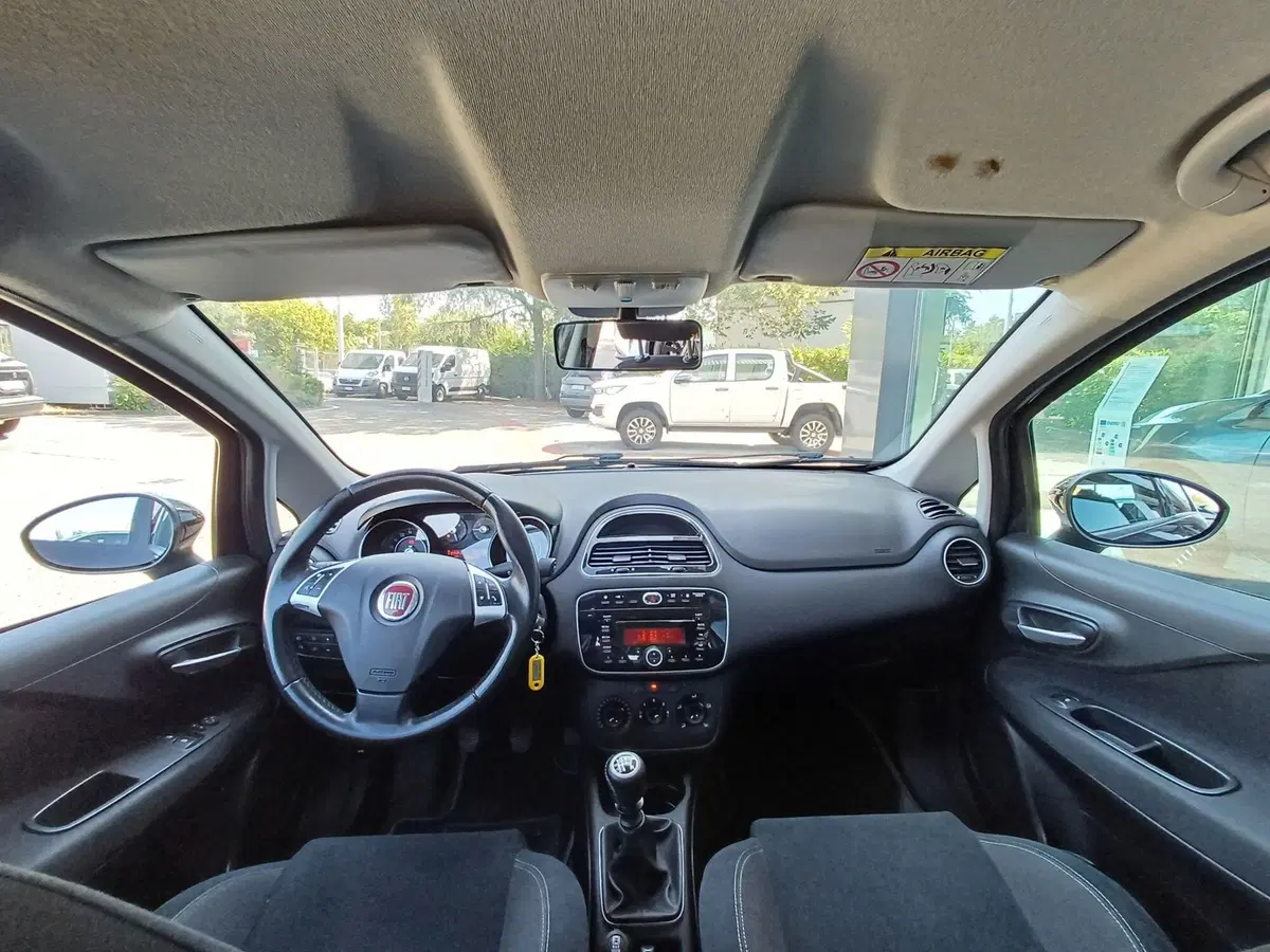 Fiat Grande Punto usata a Modena (13)