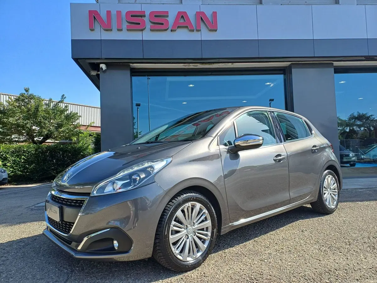 Peugeot 208 usata a Modena (17)