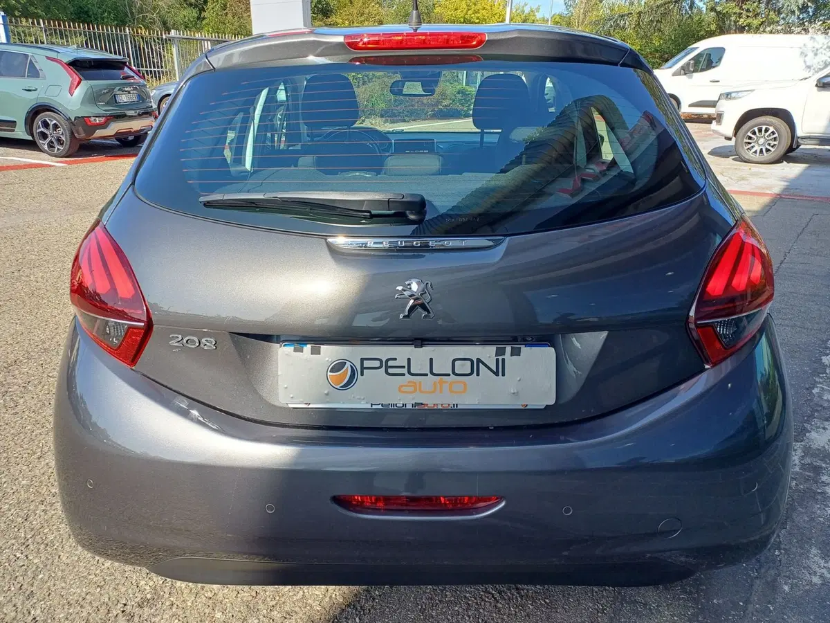 Peugeot 208 usata a Modena (8)
