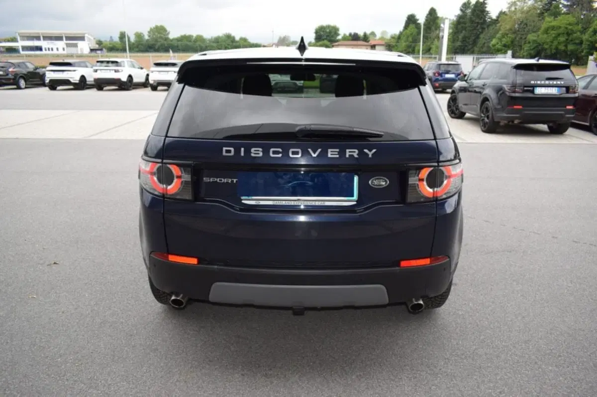Land Rover Discovery Sport usata a Cuneo (7)