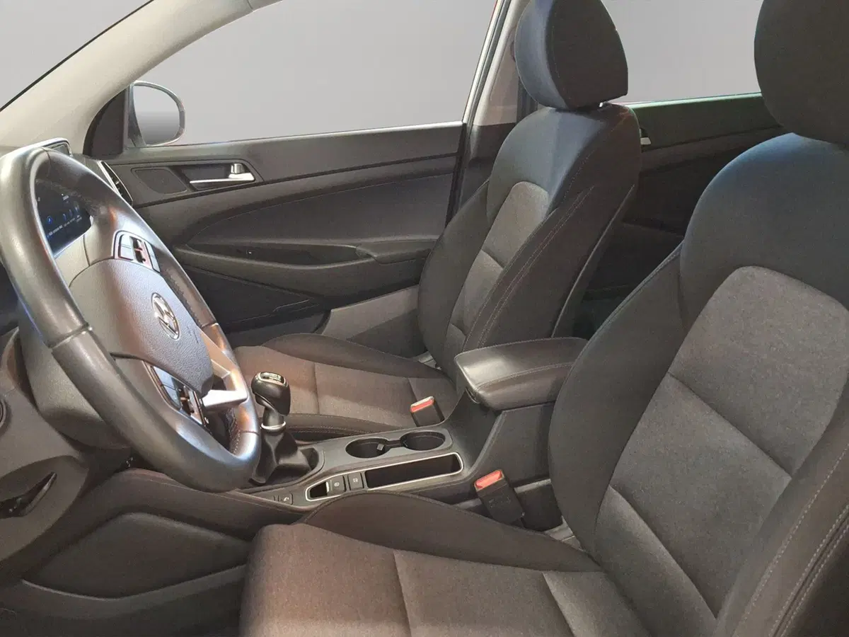 Hyundai Tucson usata a Macerata (10)