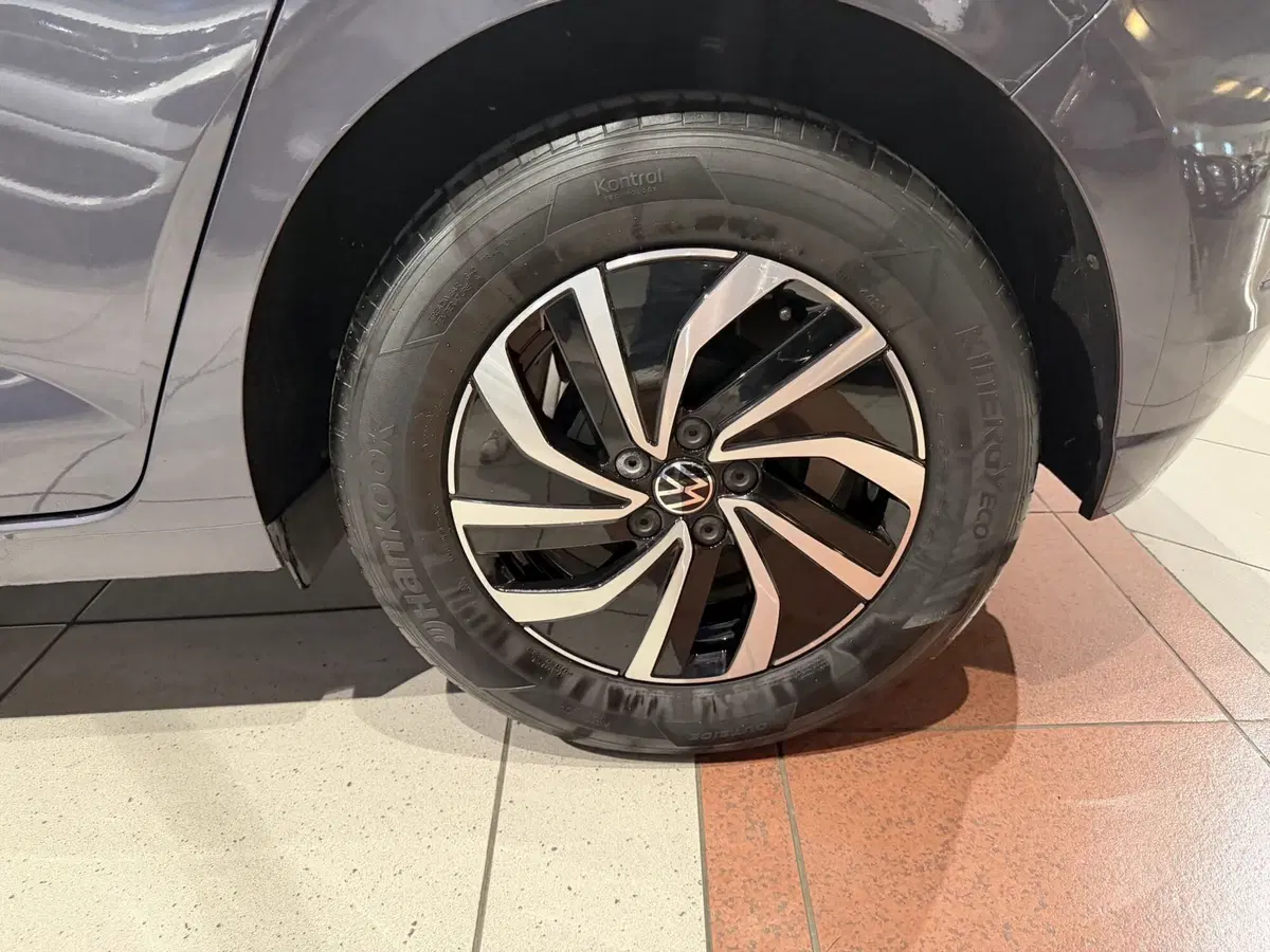 Volkswagen Polo usata a Genova (13)