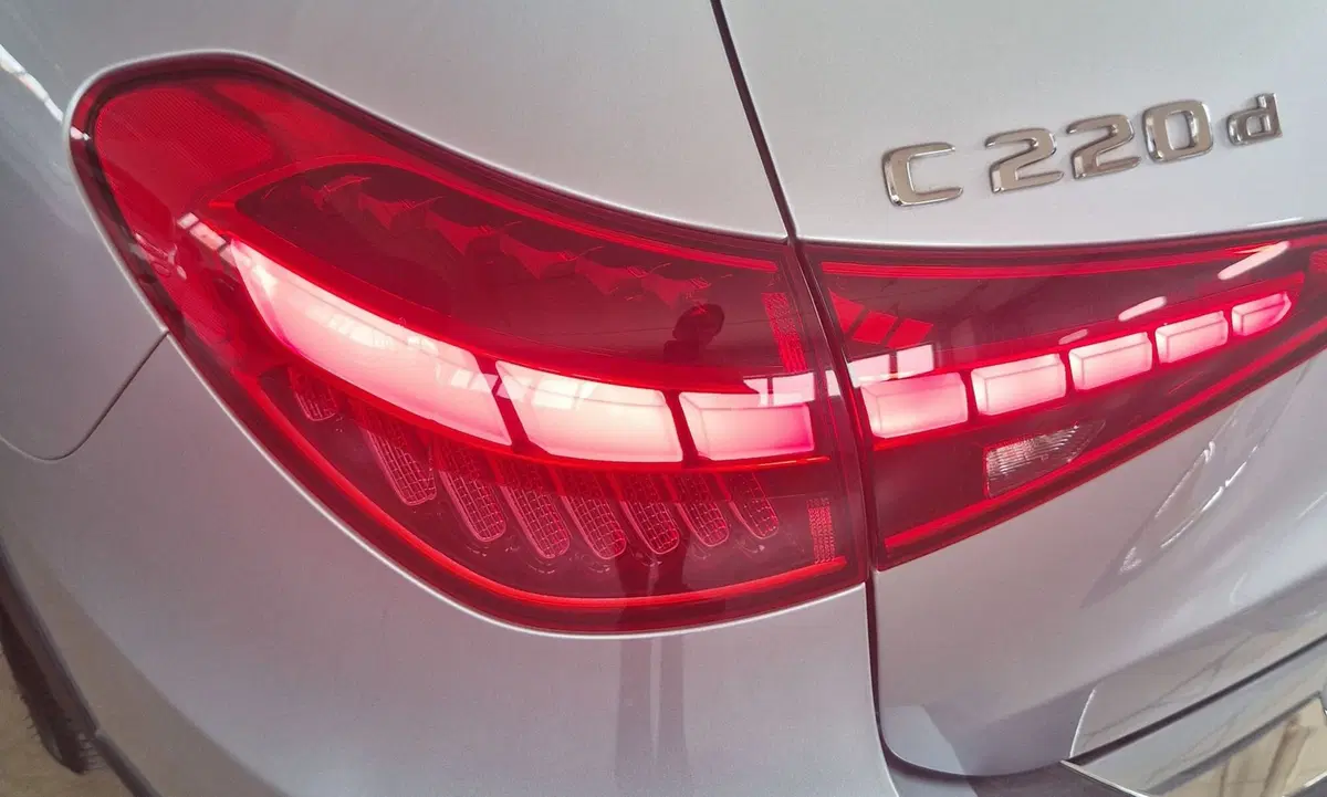 Mercedes-Benz Classe C Station Wagon usata a Terni (16)