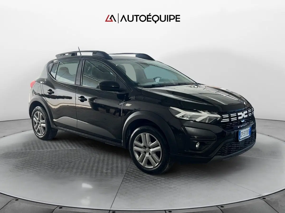 Dacia Sandero usata a Roma (7)