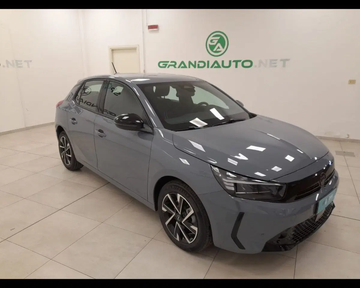 Opel Corsa usata a Imperia (8)