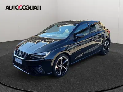SEAT Ibiza 1.0 EcoTSI 110 CV DSG 5 porte FR del 2023 usata a Merate
