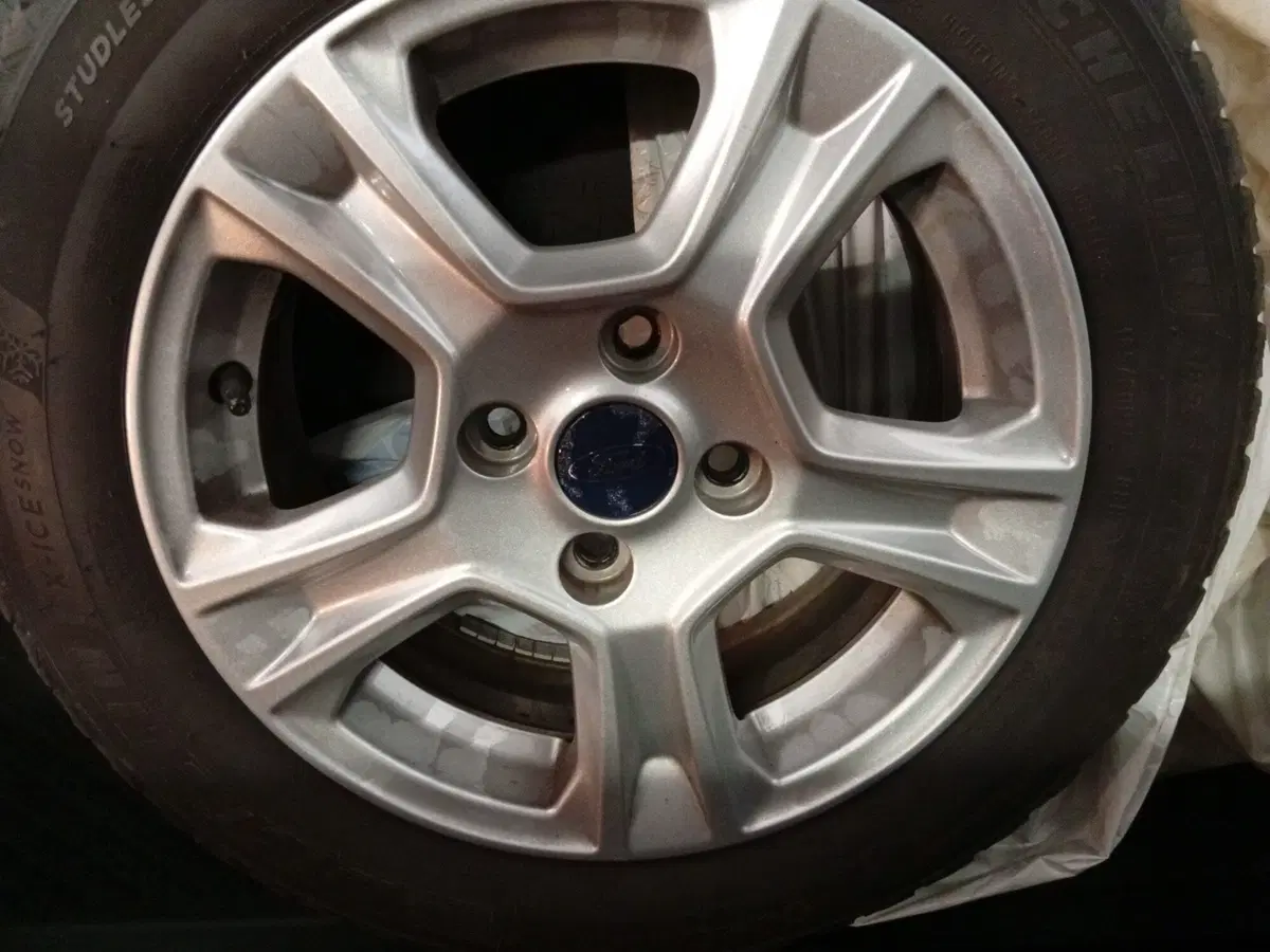 Ford Tourneo Courier usata a Varese (9)