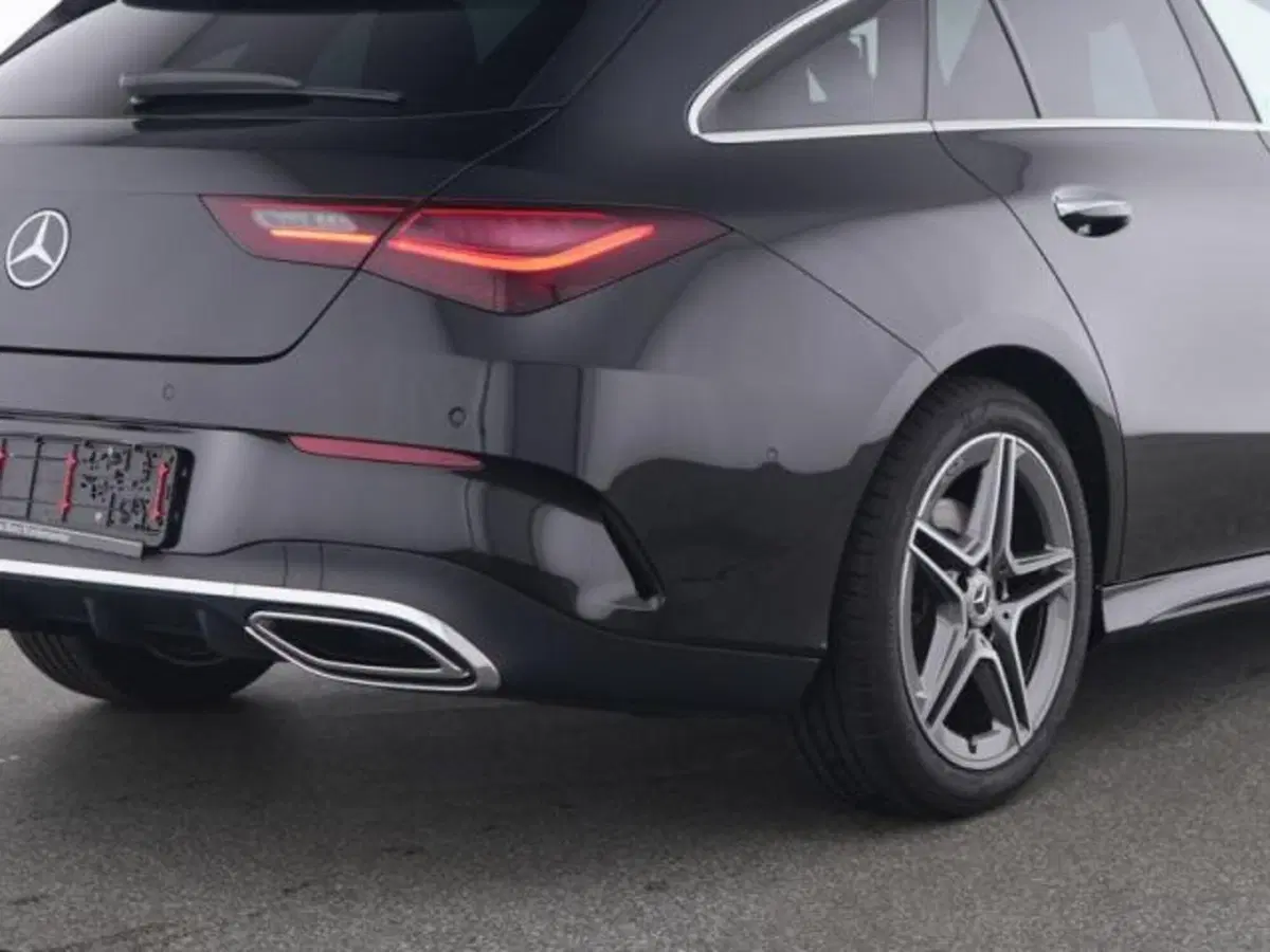 Mercedes-Benz CLA Shooting Brake usata a Milano (2)