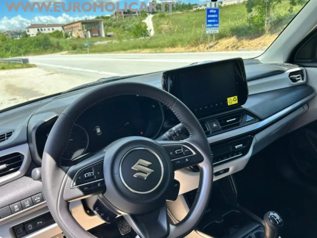 Suzuki Swift nuova a Campobasso (9)