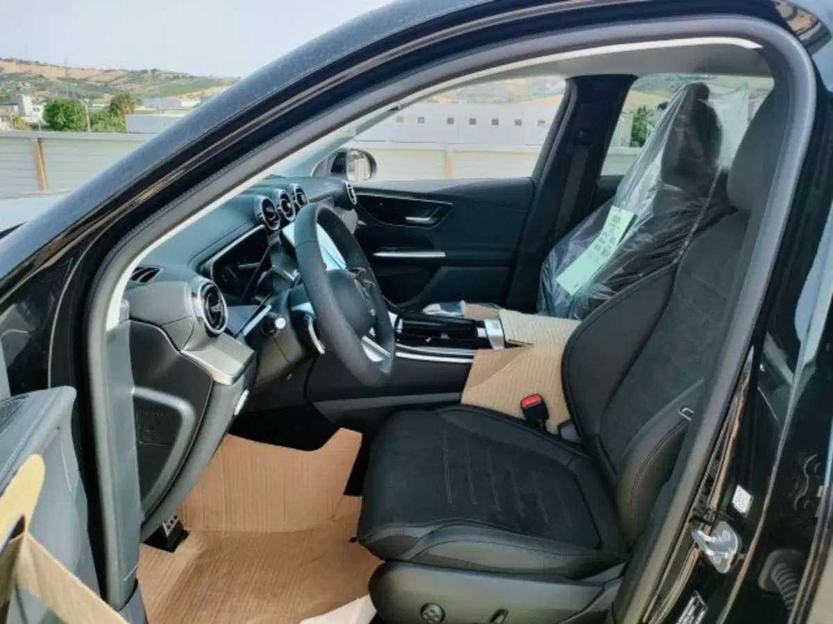 Mercedes-Benz GLC SUV nuova a Teramo (11)