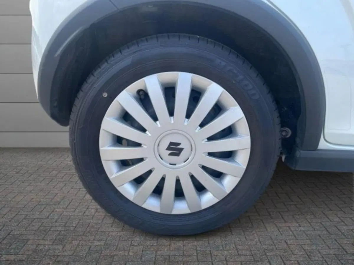 Suzuki Ignis usata a Vercelli (13)