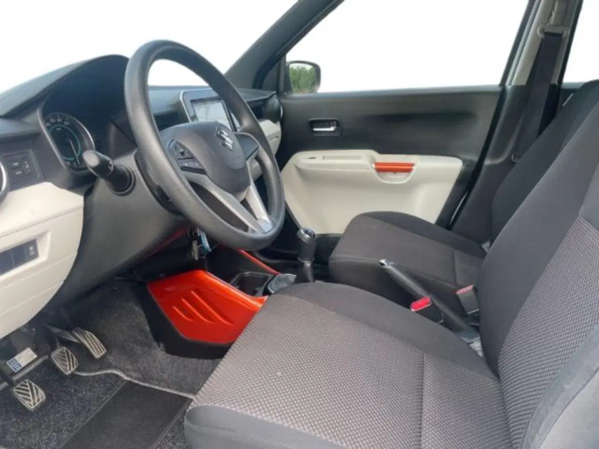 Suzuki Ignis usata a Vercelli (6)