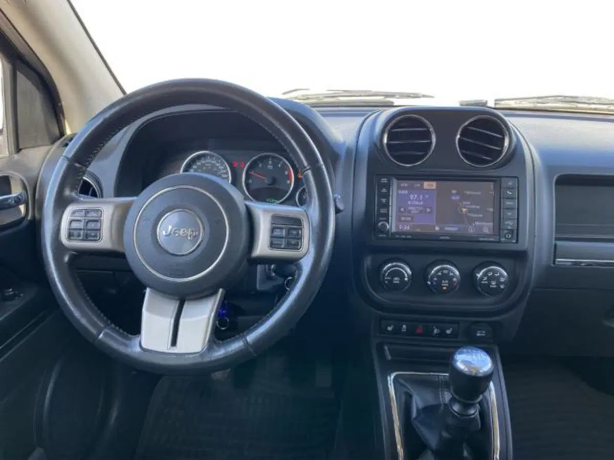 Jeep Compass usata a Salerno (11)