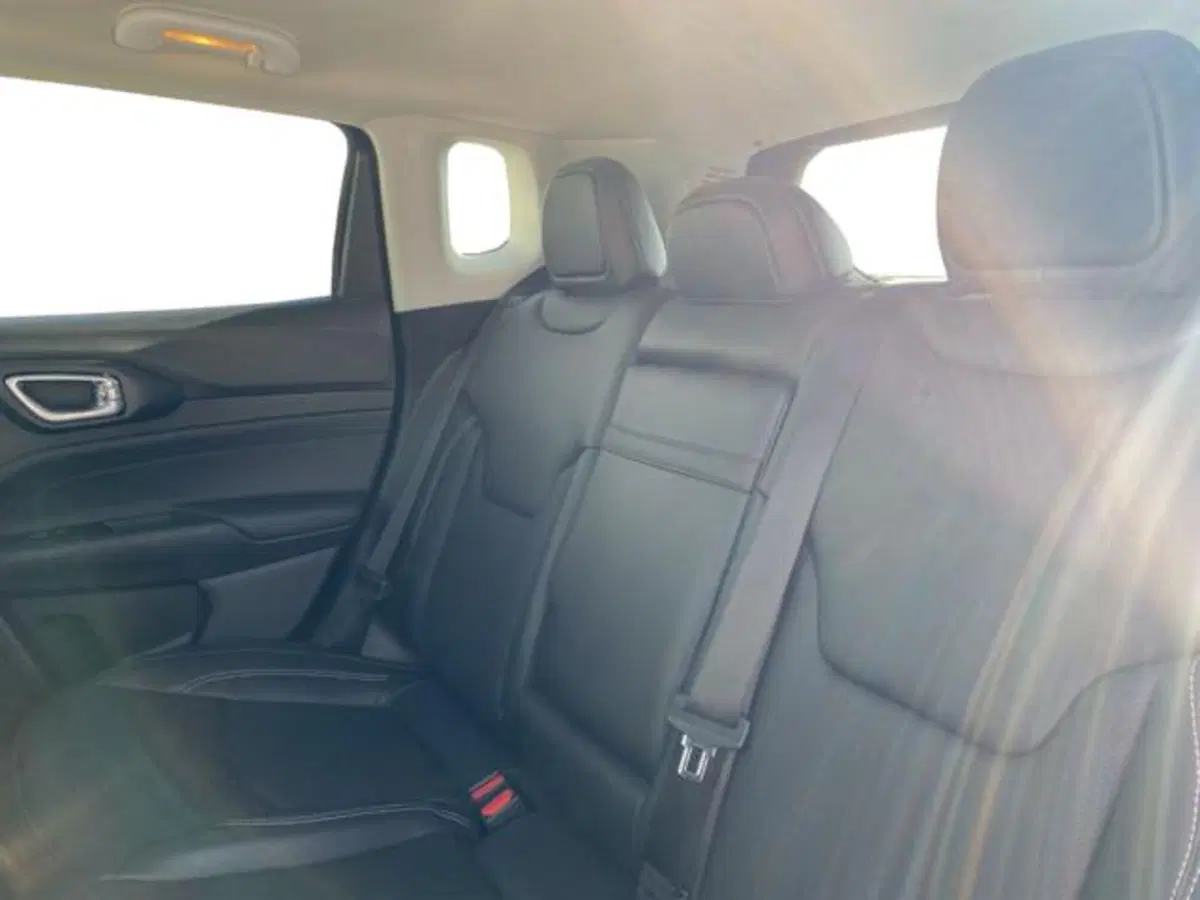 Jeep Compass usata a Salerno (10)
