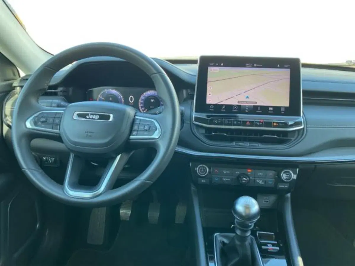 Jeep Compass usata a Salerno (11)