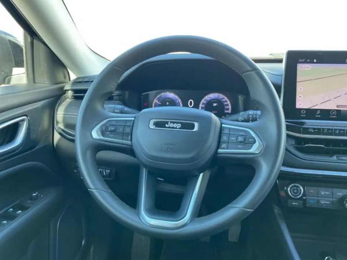 Jeep Compass usata a Salerno (12)