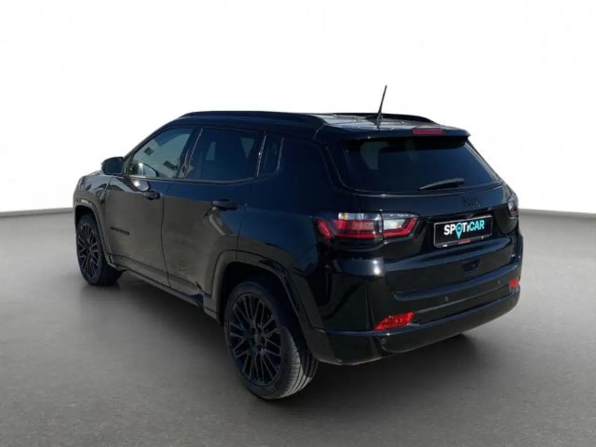 Jeep Compass usata a Salerno (3)