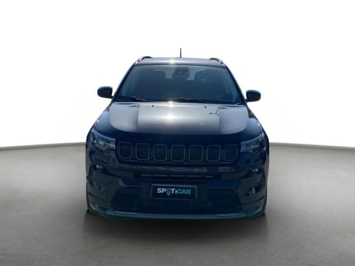 Jeep Compass usata a Salerno (8)