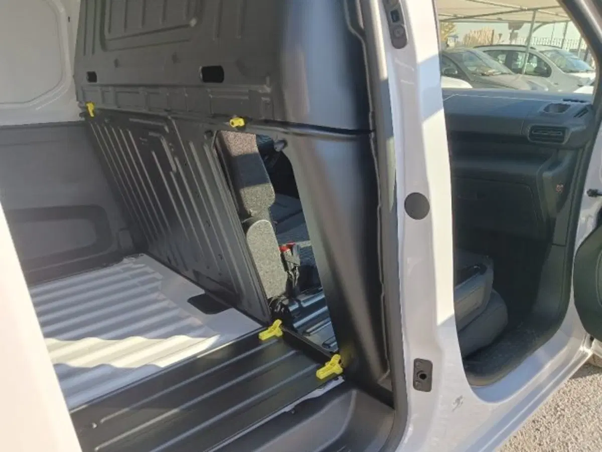 Citroen Berlingo Furgone nuova a Brescia (12)