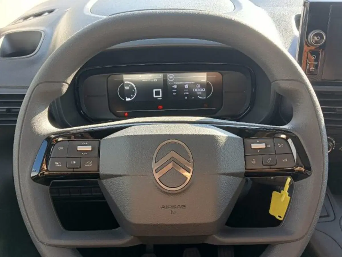 Citroen Berlingo Furgone nuova a Brescia (7)