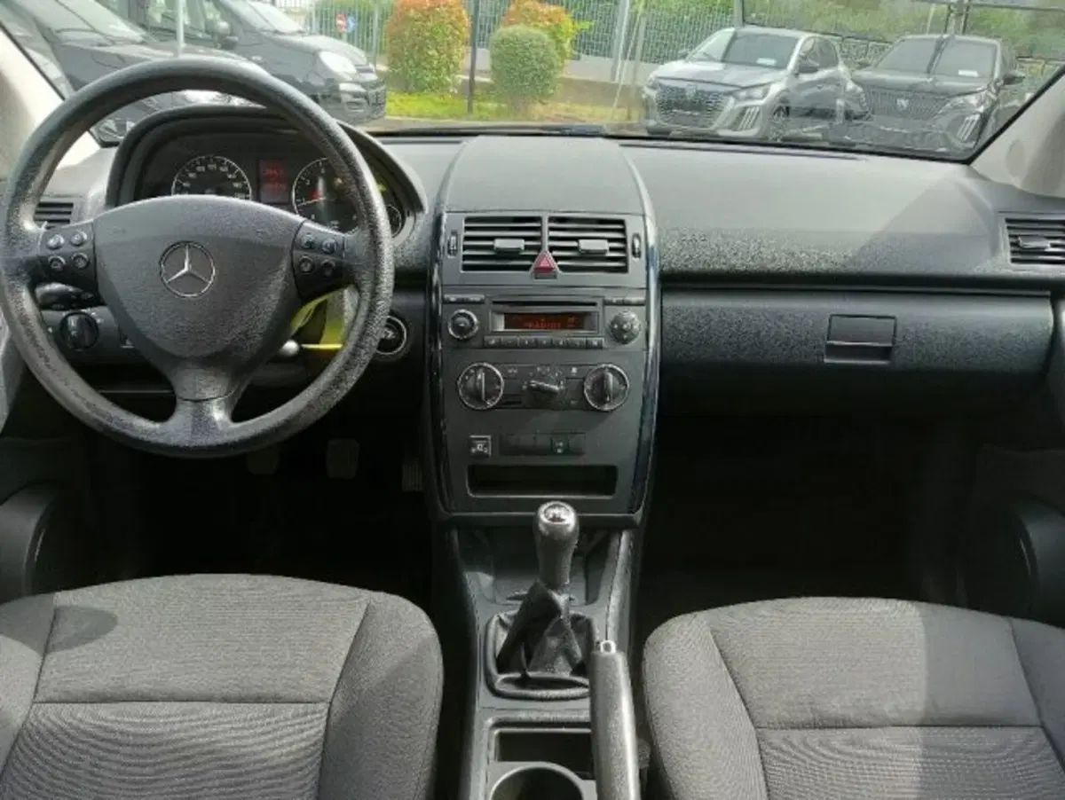 Mercedes-Benz Classe A usata a Brescia (11)